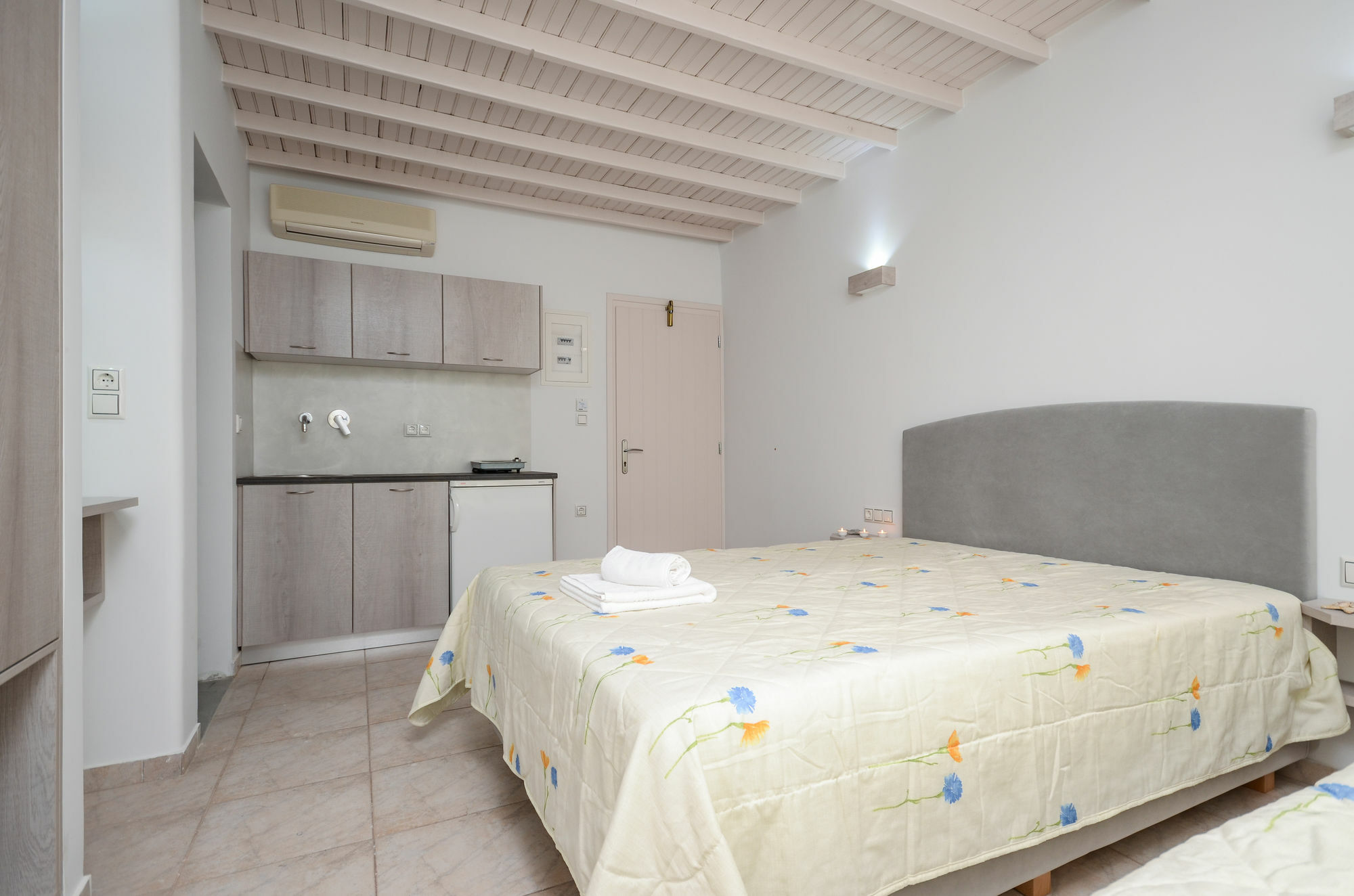 Agia Anna  Pension Elena מראה חיצוני תמונה